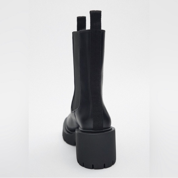 ZARA NWT HIGH BLOCK HEEL CHELSEA ANKLE BOOTS SIZE 10 - Picture 5 of 9